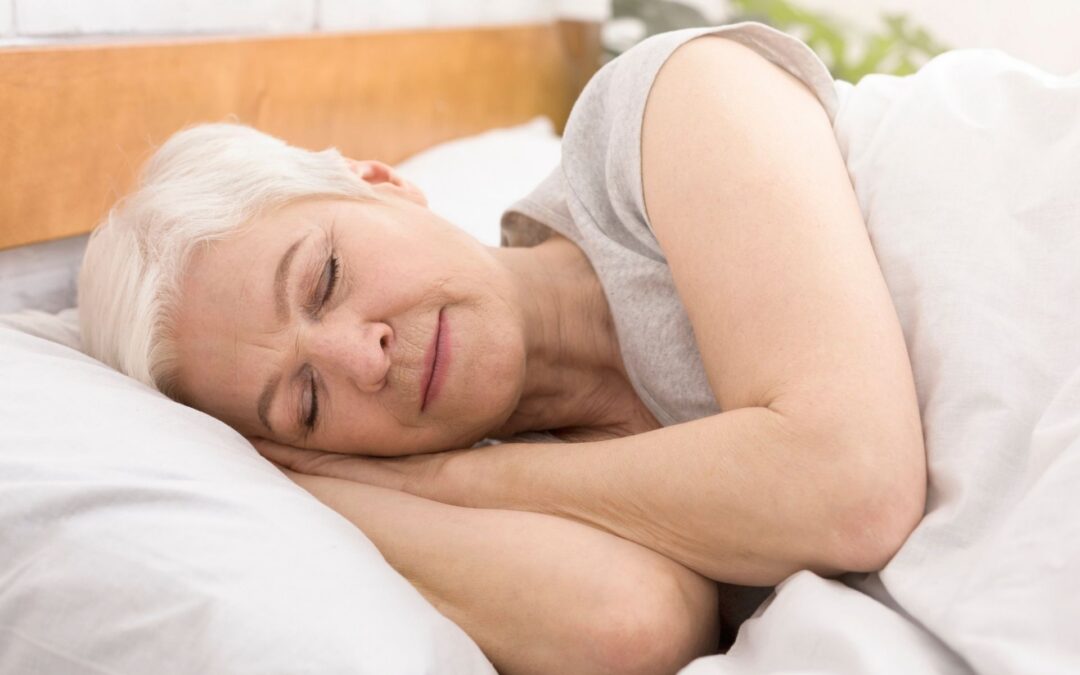 How Much Sleep Should Seniors Get? Tips for Better Rest as the Days Get Shorter
